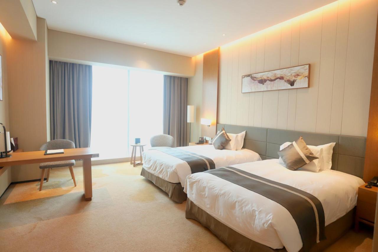 Yuyao Bright Hotel Екстериор снимка